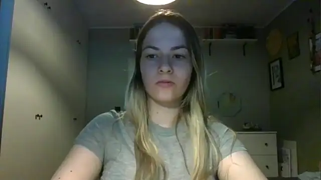 ROSIEx sweet online show from 09-17-25, 06:48