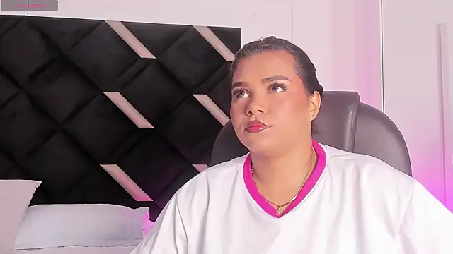 Carolina Evanss online show from 03-21-26, 03:55