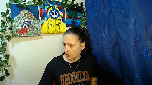 Snapshot of Leyla_Horny_Bg chatting on 05-12-26, 03:25 Leyla Horny Bg online show from 05-12-26, 03:25