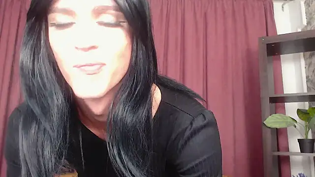 Snapshot of _CRYSTAL_tgirl chatting on 12-06-24, 06:28 CRYSTAL tgirl online show from 12-06-24, 06:28