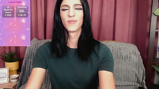 Snapshot of _CRYSTAL_tgirl chatting on 12-12-24, 12:33 CRYSTAL tgirl online show from 12-12-24, 12:33