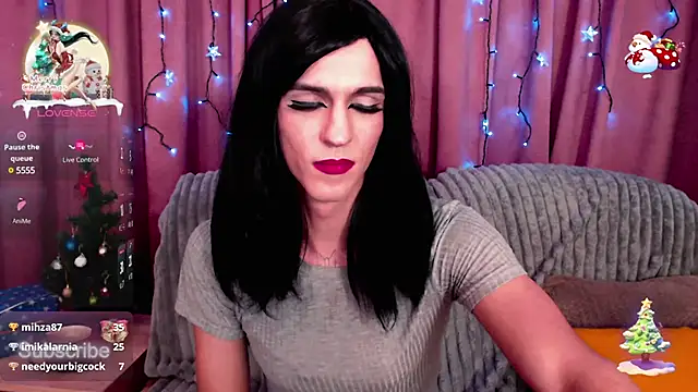 Snapshot of _CRYSTAL_tgirl chatting on 01-13-25, 10:35 CRYSTAL tgirl online show from 01-13-25, 10:35