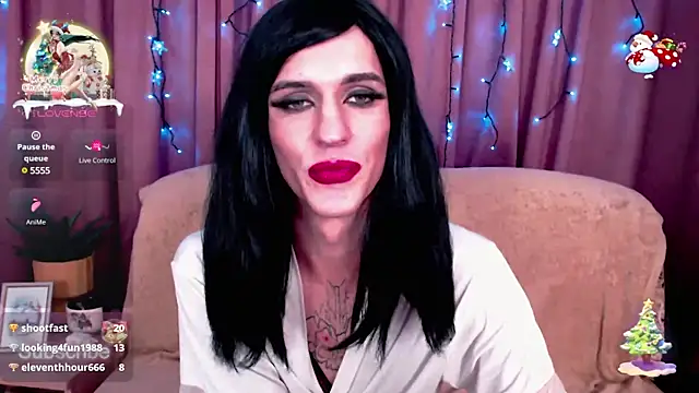 Snapshot of _CRYSTAL_tgirl chatting on 01-24-25, 11:45 CRYSTAL tgirl online show from 01-24-25, 11:45