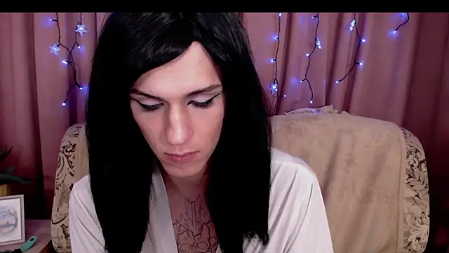 Snapshot of _CRYSTAL_tgirl chatting on 02-09-25, 03:00 CRYSTAL tgirl online show from 02-09-25, 03:00