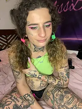 Snapshot of BlazyKitsune- chatting on 01-28-25, 09:29 BlazyKitsune- online show from 01-28-25, 09:29