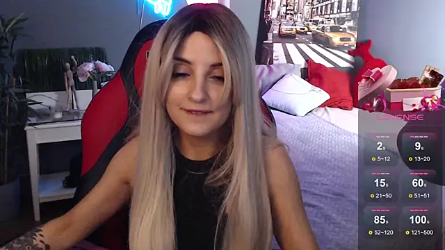 Snapshot of Katty_Lights chatting on 12-07-24, 01:07 Katty Lights online show from 12-07-24, 01:07