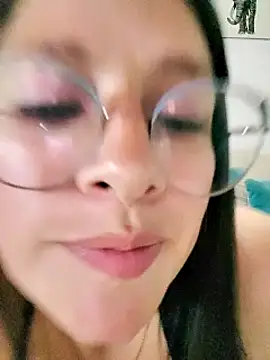 Neve Collins online show from 02-04-25, 03:44