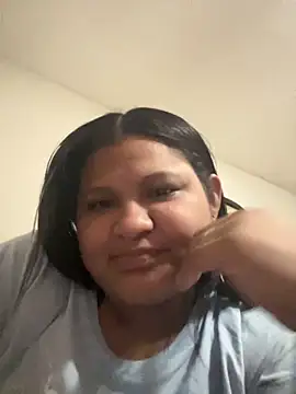 Snapshot of Anmaro05 chatting on 11-05-25, 04:56 Anmaro05 online show from 11-05-25, 04:56