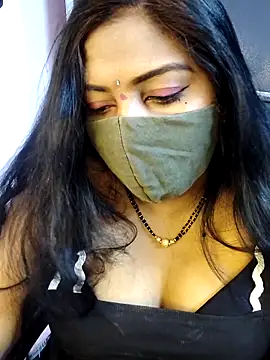 RomeoJuliet345 online show from 03-12-26, 10:32