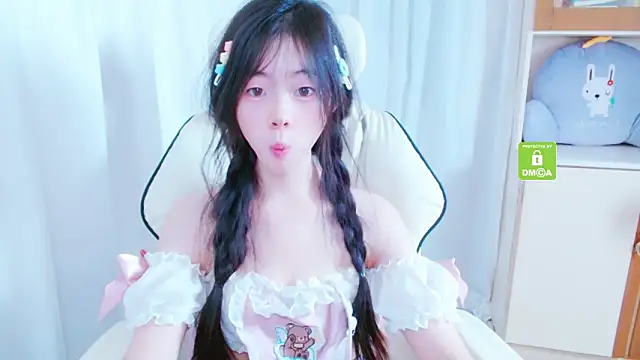 xiyao1314 online show from 09-18-25, 01:40