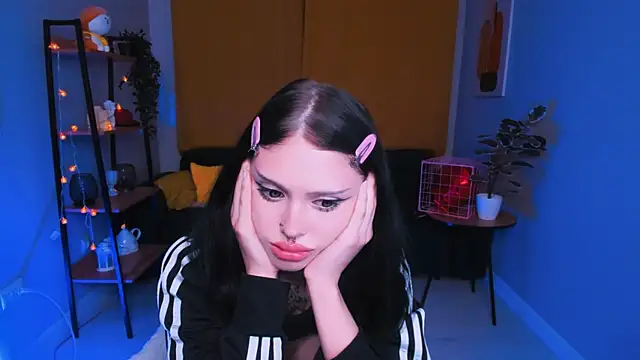 Barbara xKiss online show from 02-12-25, 05:58