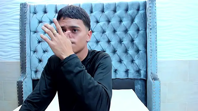 Snapshot of Billy_zander chatting on 01-22-25, 07:45 Billy zander online show from 01-22-25, 07:45