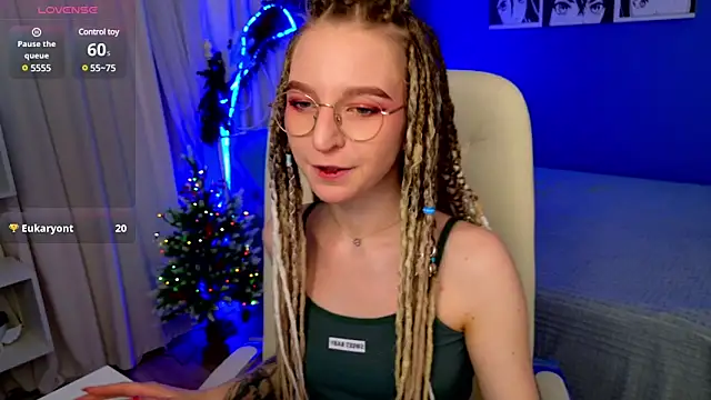 VioletShine online show from 12-24-24, 02:33