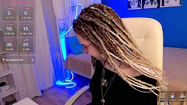 VioletShine online show from 01-10-25, 01:31