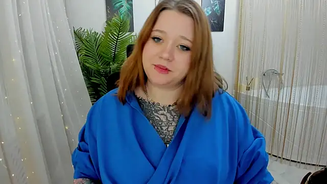 MoonLghte online show from 02-01-25, 04:33