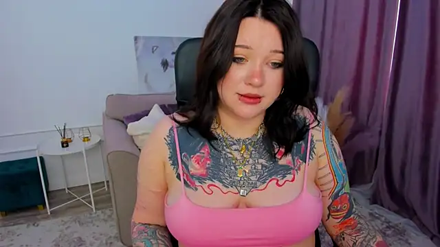 MoonLghte online show from 02-24-25, 12:37