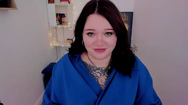 MoonLghte online show from 03-09-25, 02:43