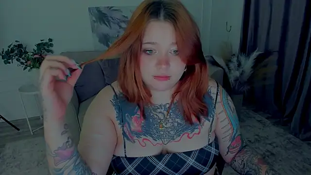 MoonLghte online show from 10-05-25, 07:56