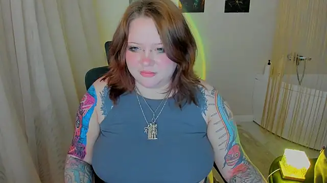 MoonLghte online show from 03-15-26, 07:42