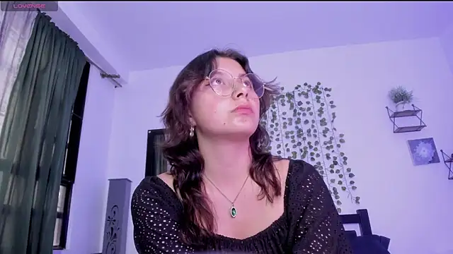 Noellesable online show from 01-24-25, 09:15