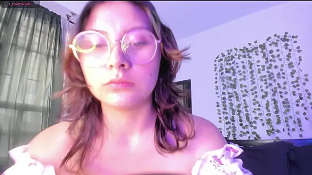 Noellesable online show from 02-01-25, 05:58