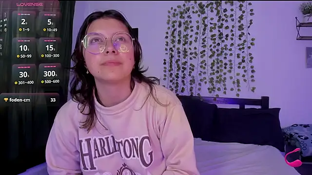 Noellesable online show from 02-22-25, 09:15