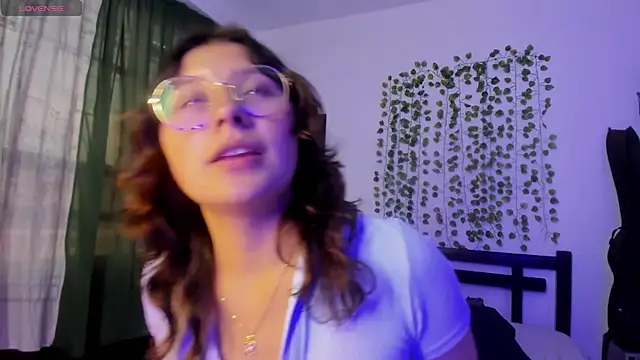 Noellesable online show from 03-09-25, 09:36