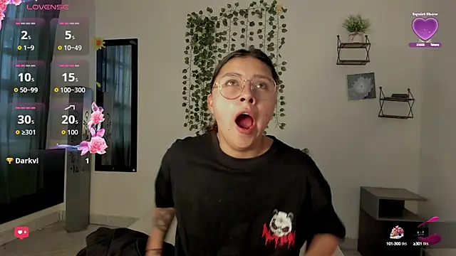 Noellesable online show from 09-17-25, 05:25