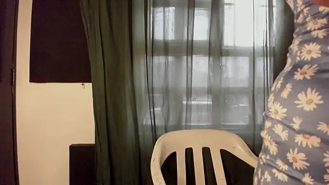 Noellesable online show from 11-20-25, 05:34