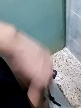 Snapshot of Steve98768 chatting on 12-19-24, 02:12 Steve98768 online show from 12-19-24, 02:12