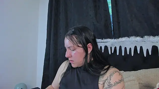 jenifer  power10 online show from 11-19-25, 09:15