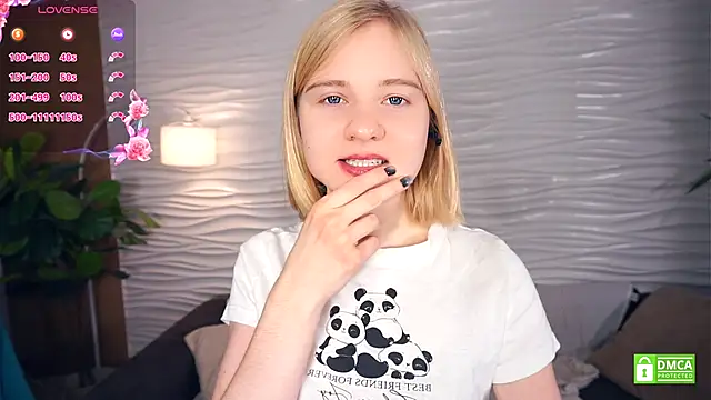 OdelinaFicken online show from 11-29-25, 04:04