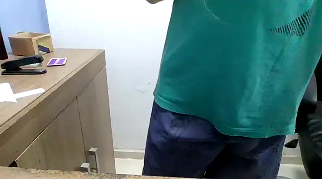 Snapshot of DiGabriel chatting on 12-12-24, 05:31 DiGabriel online show from 12-12-24, 05:31