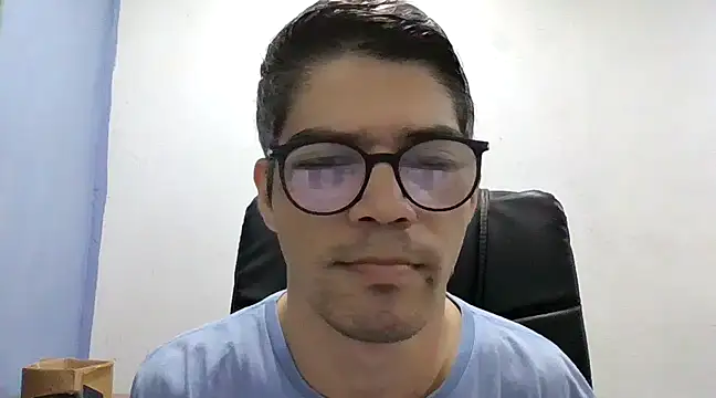 Snapshot of DiGabriel chatting on 01-16-25, 03:23 DiGabriel online show from 01-16-25, 03:23