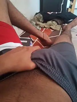 Snapshot of shan__22 chatting on 12-06-24, 06:37 shan 22 online show from 12-06-24, 06:37