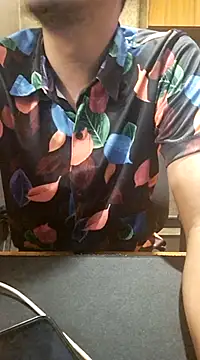 Snapshot of shan__22 chatting on 01-06-25, 06:31 shan 22 online show from 01-06-25, 06:31