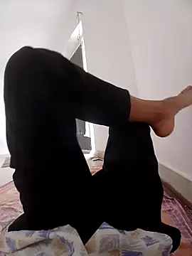 Snapshot of ken_tanaka chatting on 02-19-25, 11:38 ken tanaka online show from 02-19-25, 11:38