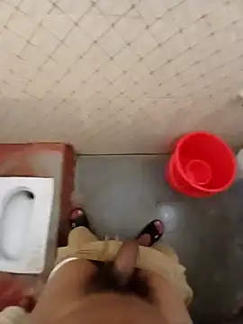 Snapshot of ken_tanaka chatting on 03-13-25, 11:41 ken tanaka online show from 03-13-25, 11:41