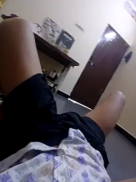 Snapshot of ken_tanaka chatting on 03-14-25, 03:59 ken tanaka online show from 03-14-25, 03:59