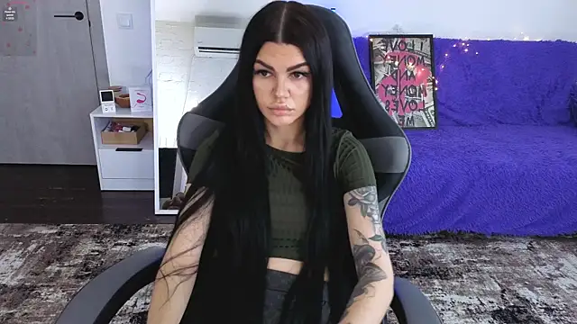 Snapshot of Tiffany_lab chatting on 02-10-26, 08:29 Tiffany lab online show from 02-10-26, 08:29