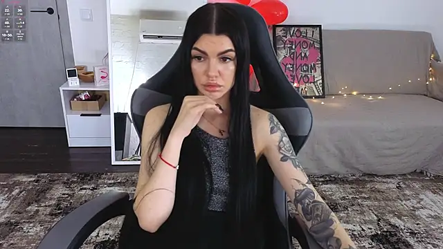 Snapshot of Tiffany_lab chatting on 02-12-26, 12:55 Tiffany lab online show from 02-12-26, 12:55