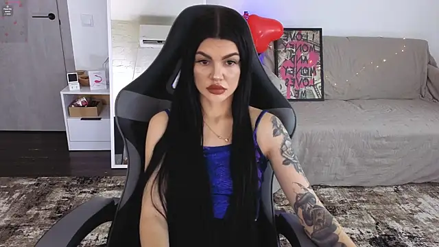 Snapshot of Tiffany_lab chatting on 02-15-26, 10:36 Tiffany lab online show from 02-15-26, 10:36