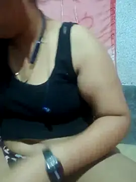 Super-Couple online show from 11-19-25, 08:58