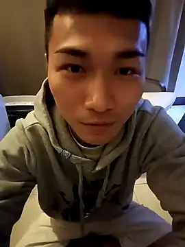 Snapshot of chiata410 chatting on 03-06-25, 12:09 chiata410 online show from 03-06-25, 12:09