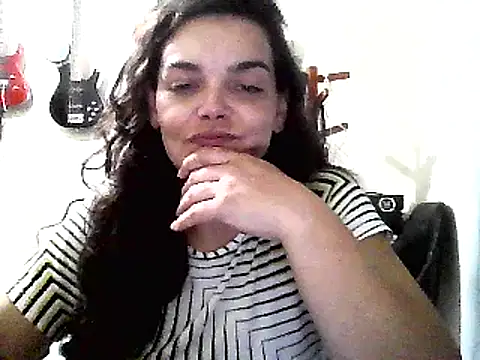 escritorasafada online show from 03-12-25, 09:45