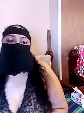 Snapshot of Osha10 chatting on 12-03-24, 08:27 Osha10 online show from 12-03-24, 08:27