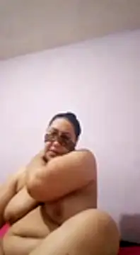 Snapshot of Osha10 chatting on 12-14-24, 10:56 Osha10 online show from 12-14-24, 10:56