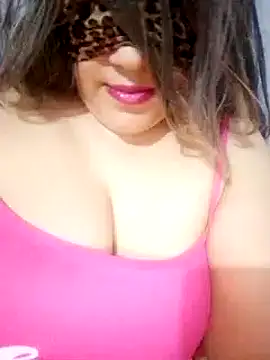 Snapshot of Osha10 chatting on 01-17-25, 10:23 Osha10 online show from 01-17-25, 10:23