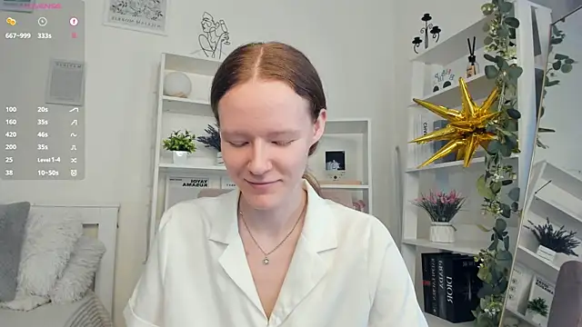 Snapshot of ZaraBluitt chatting on 06-15-26, 08:49 ZaraBluitt online show from 06-15-26, 08:49