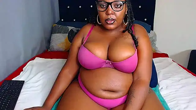 Snapshot of CHERRYYUMMY chatting on 03-10-25, 06:45 CHERRYYUMMY online show from 03-10-25, 06:45